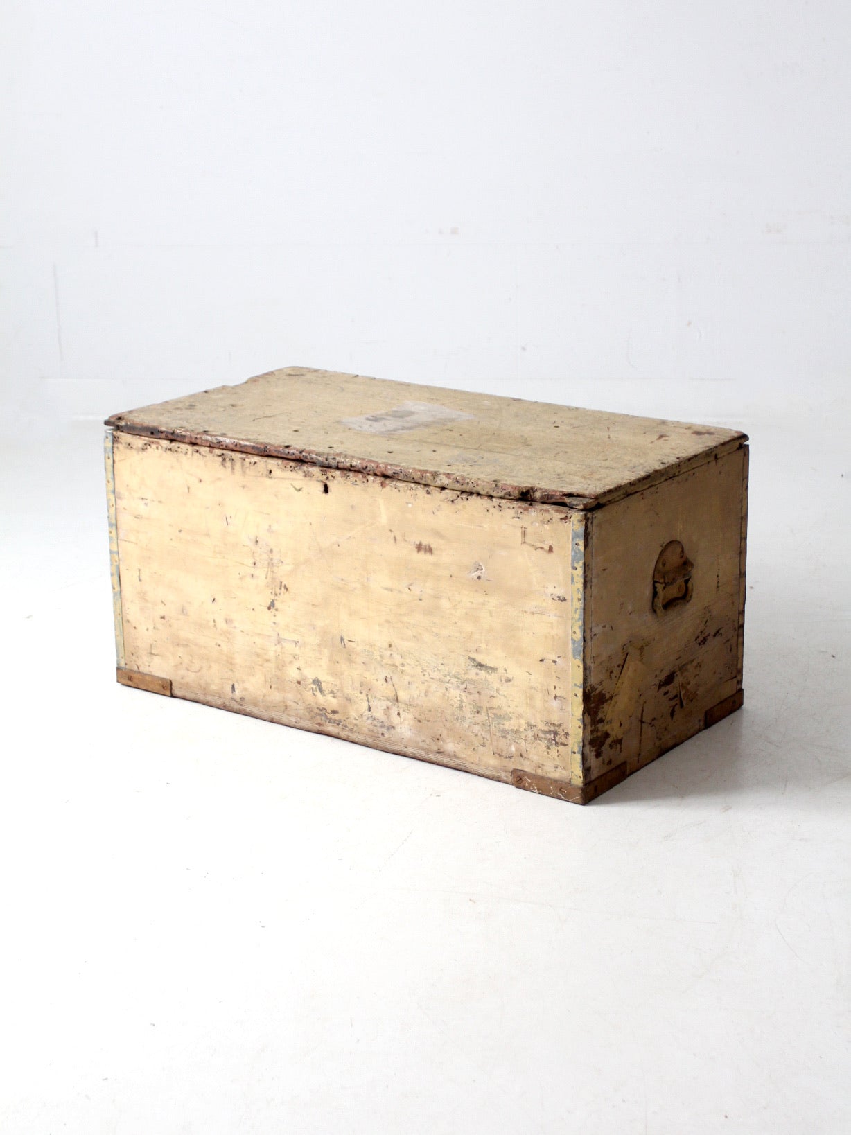 antique flat top trunk