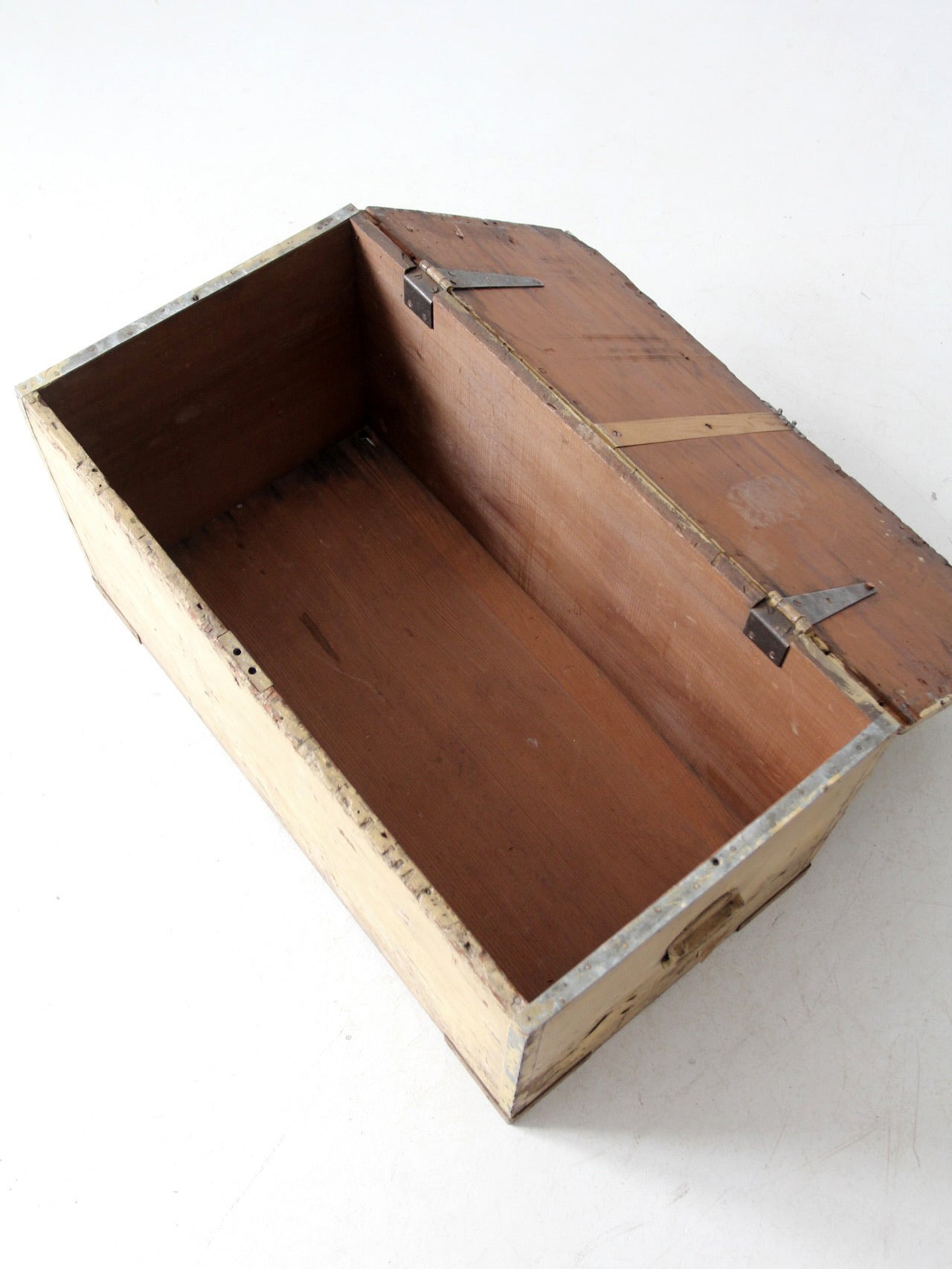 antique flat top trunk