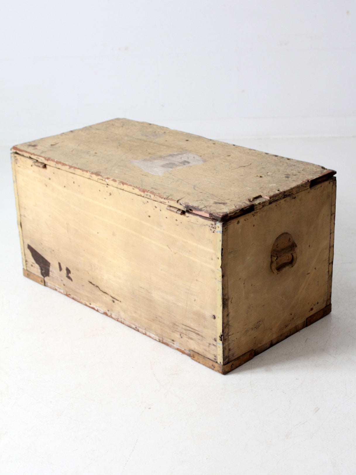 antique flat top trunk