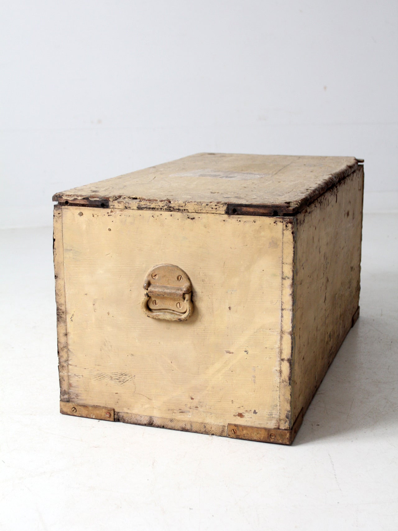antique flat top trunk