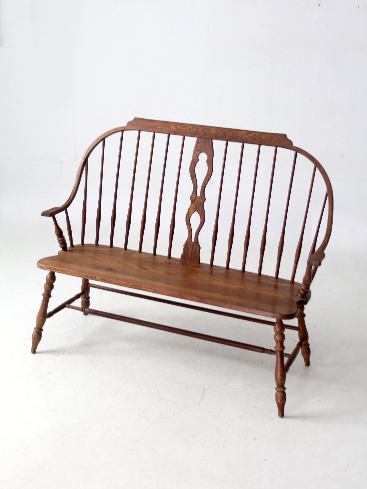 vintage Temple Stuart “Scout Collection” bow-back windsor bench