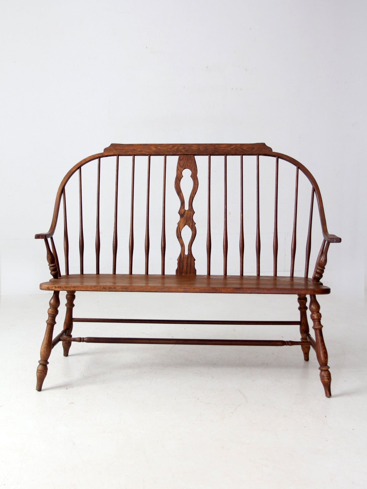vintage Temple Stuart “Scout Collection” bow-back windsor bench