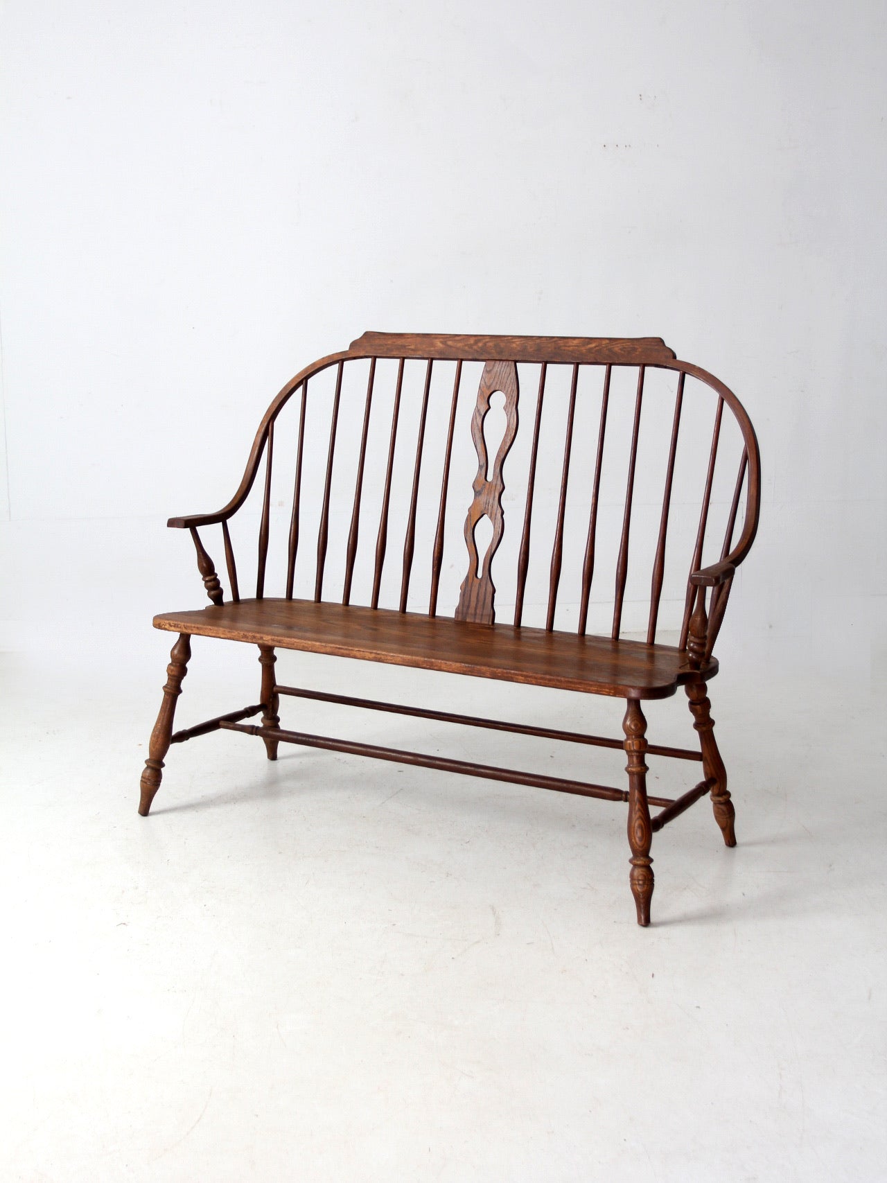 vintage Temple Stuart “Scout Collection” bow-back windsor bench