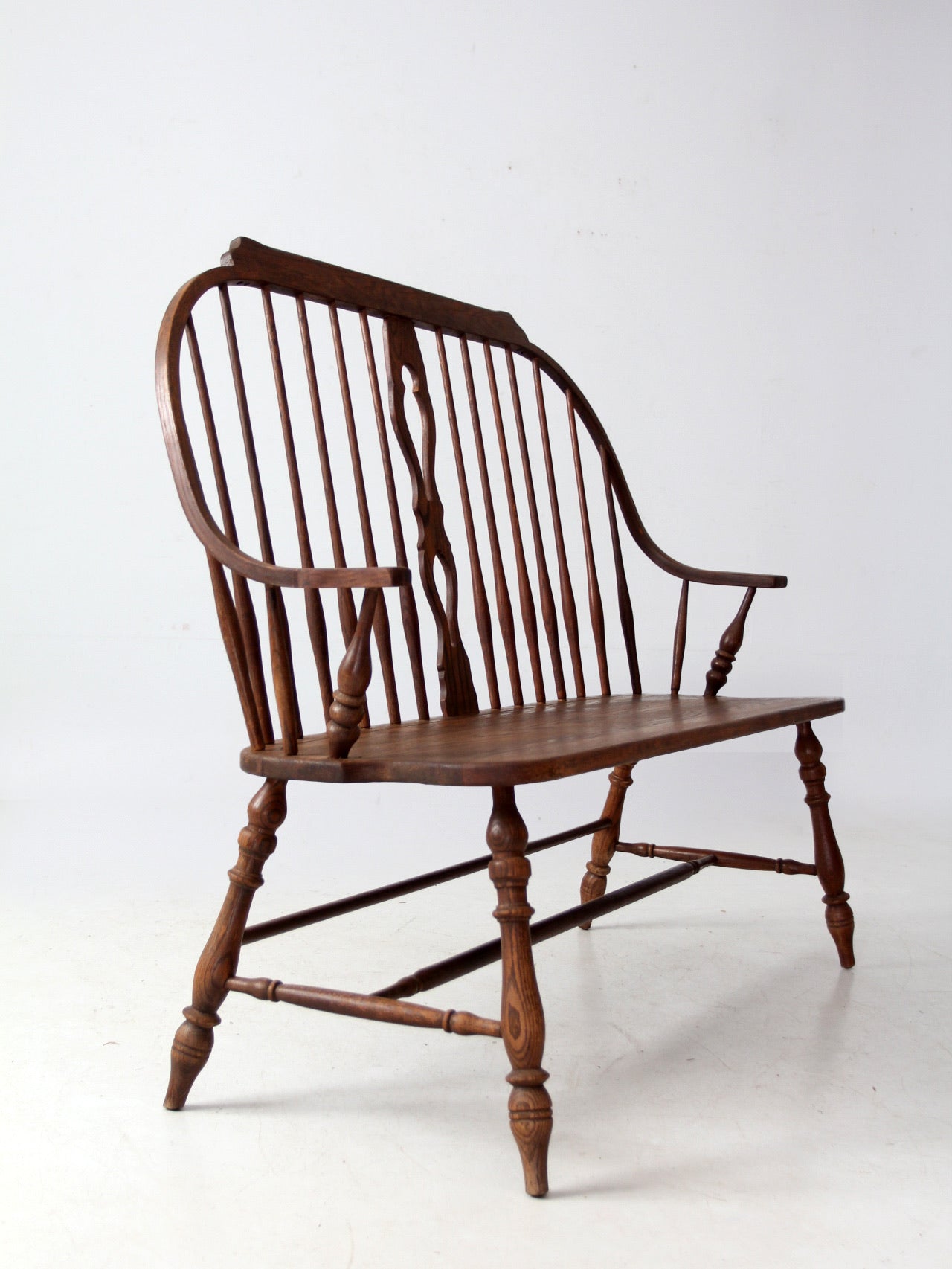 vintage Temple Stuart “Scout Collection” bow-back windsor bench