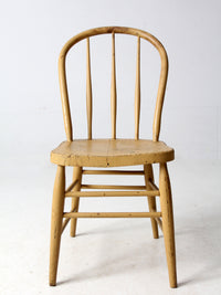 vintage painted Windsor farmhouse chair