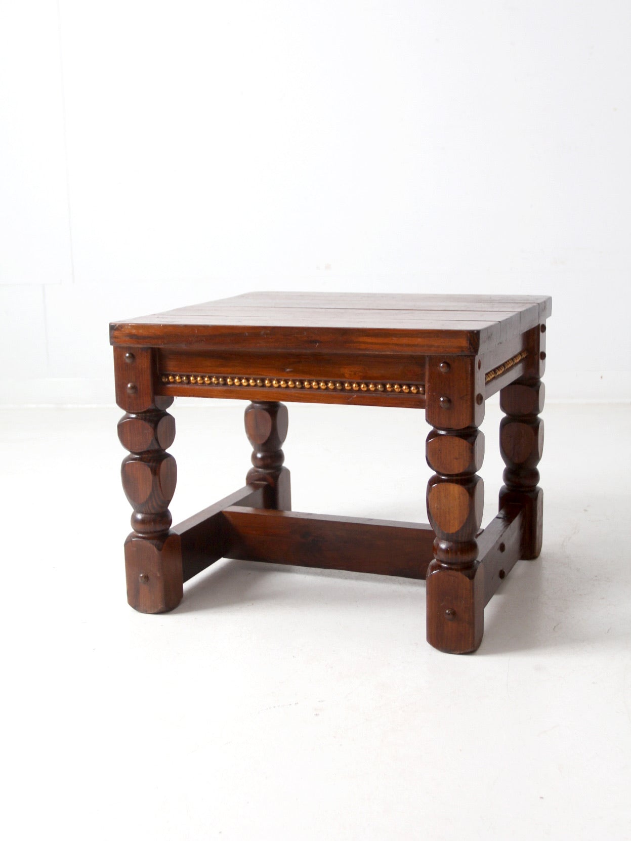 vintage lodge style end table