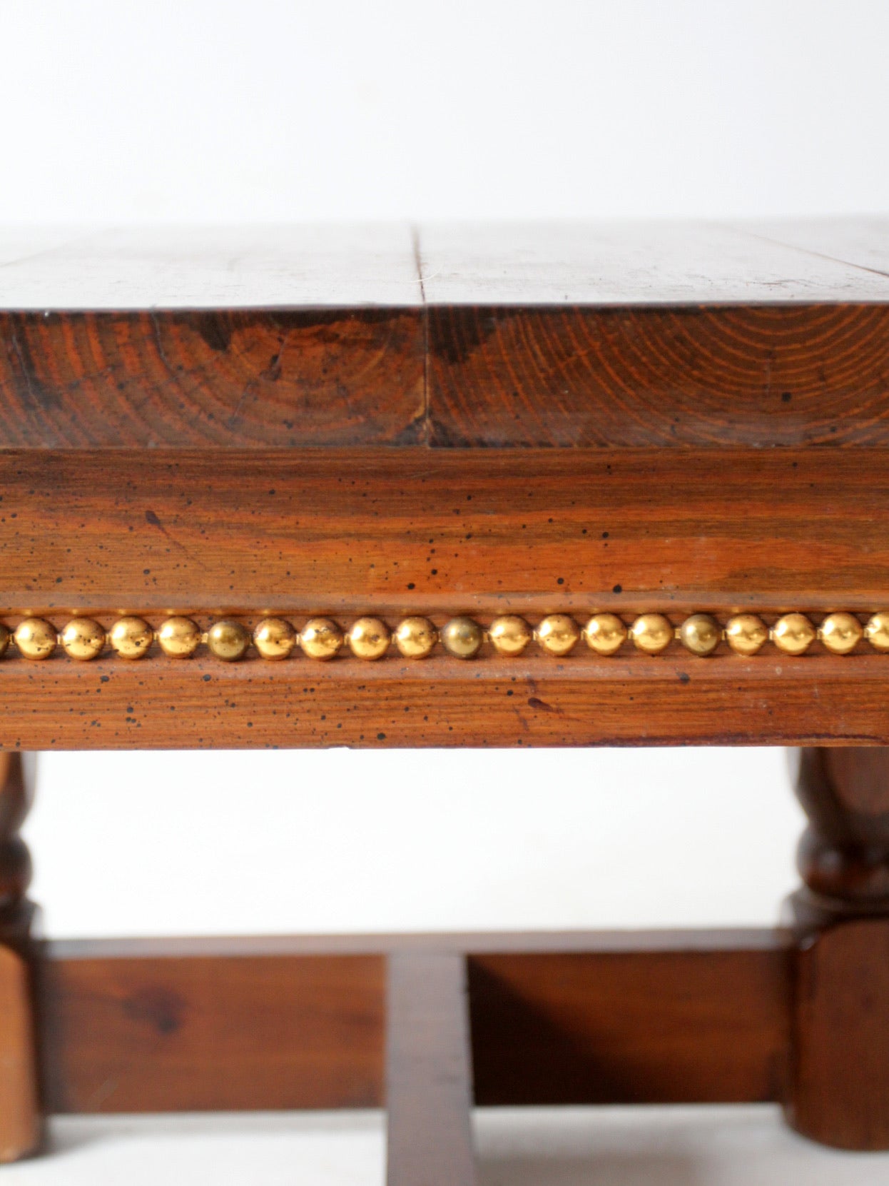 vintage lodge style end table