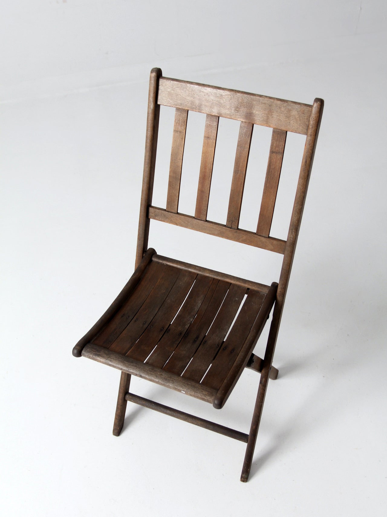 vintage slat wood folding chair