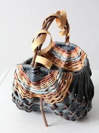 vintage handmade buttocks basket