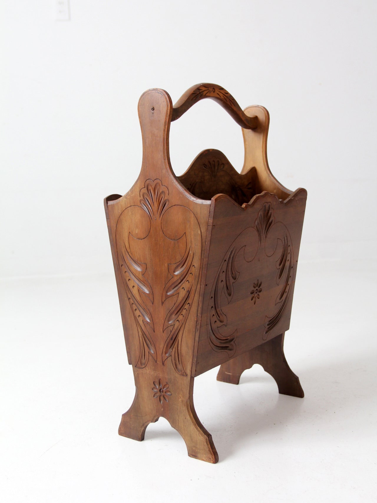 vintage magazine rack stand