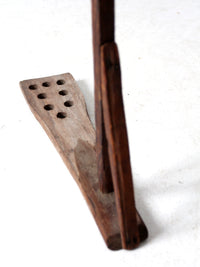 antique primitive laundry dasher