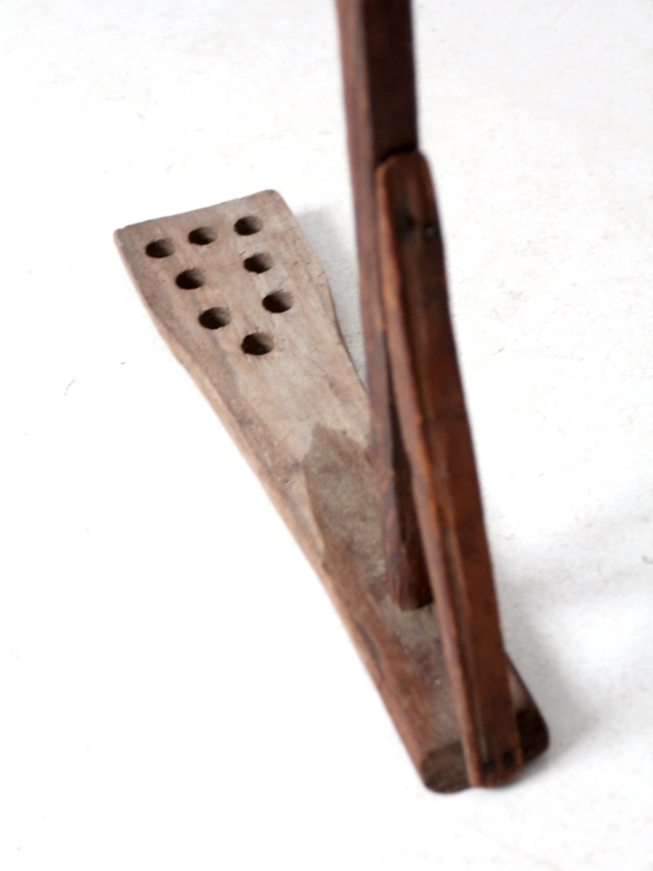 antique primitive laundry dasher