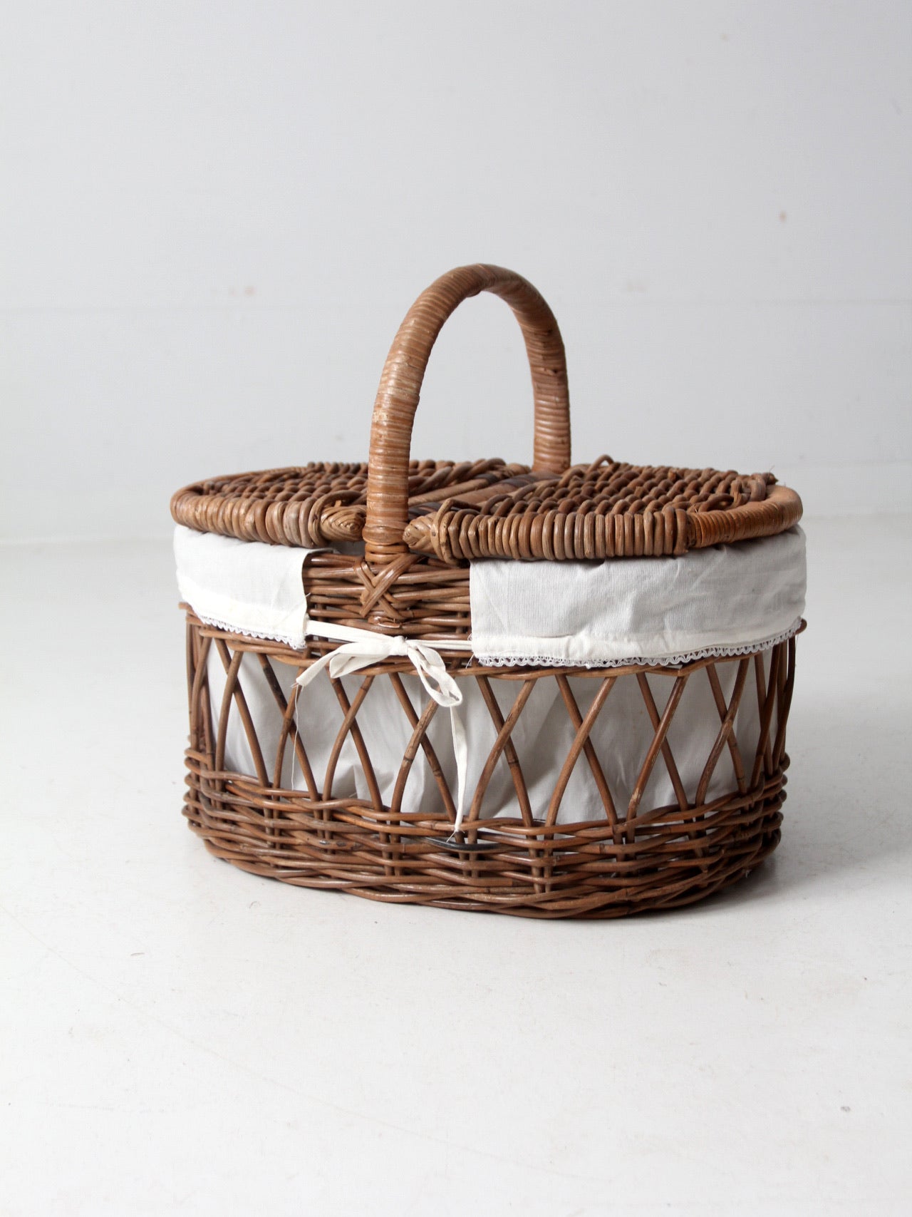 美品　Vintage picnic basket Vintage Woven Picnic Basket – Olde Tyme Marketplace
