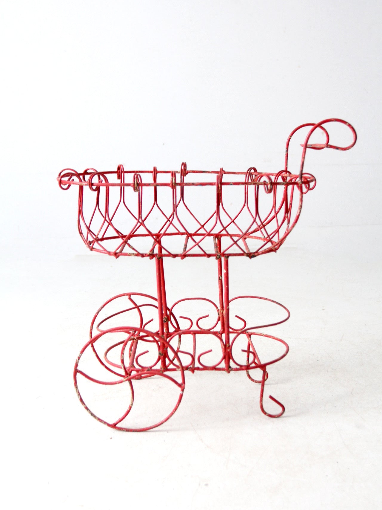 vintage outdoor wire planter