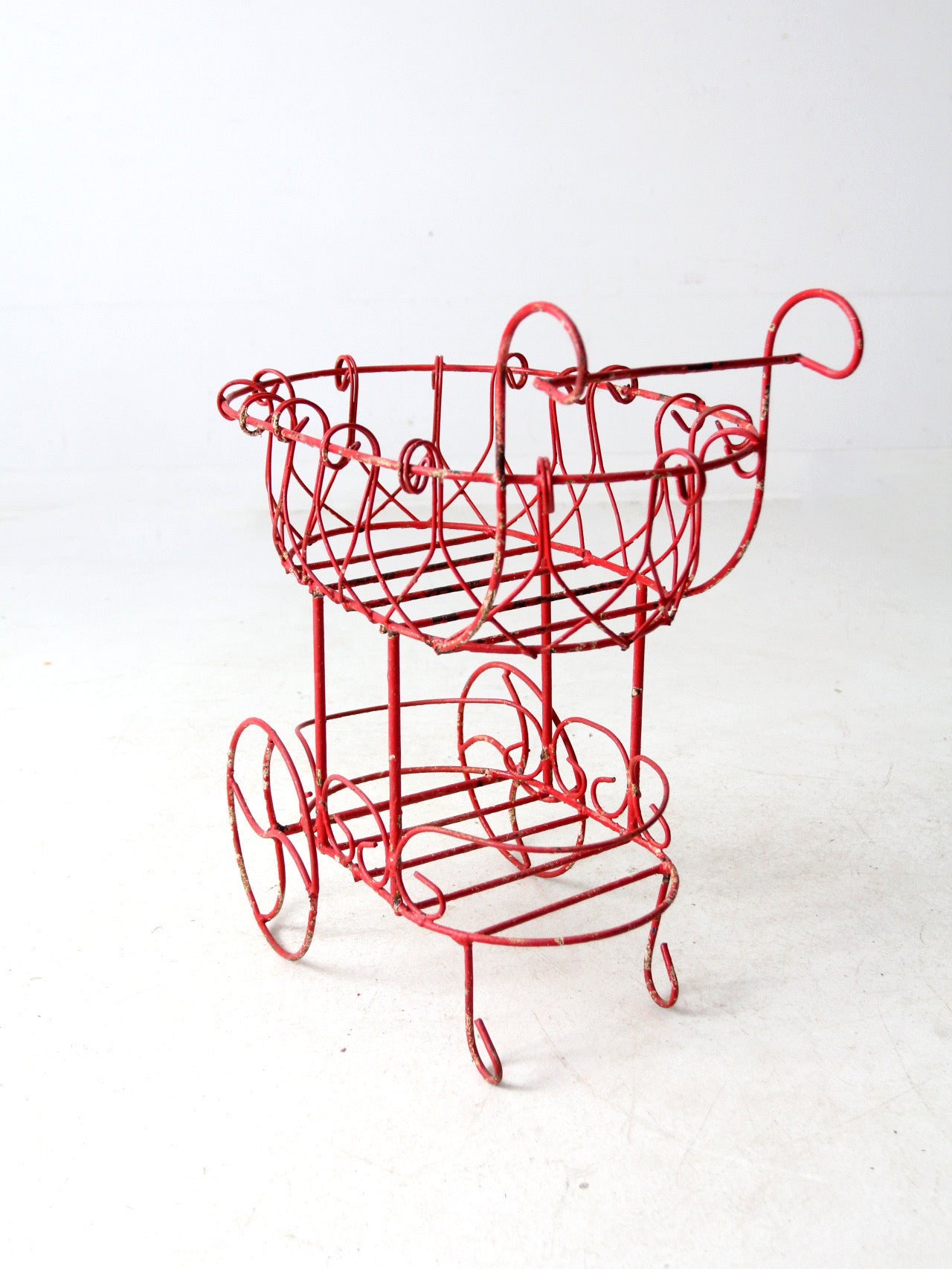 vintage outdoor wire planter