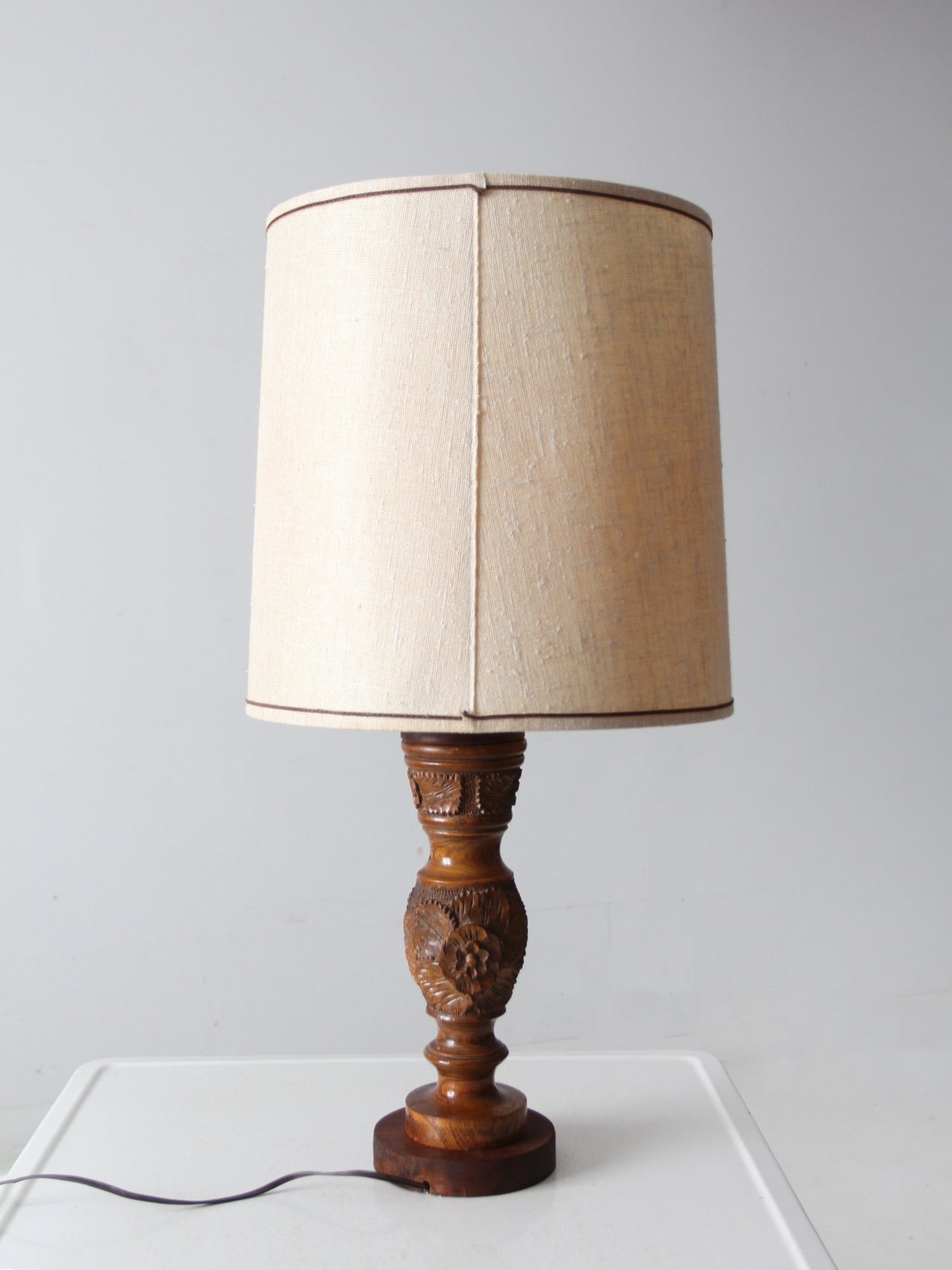 vintage floral carved table lamp