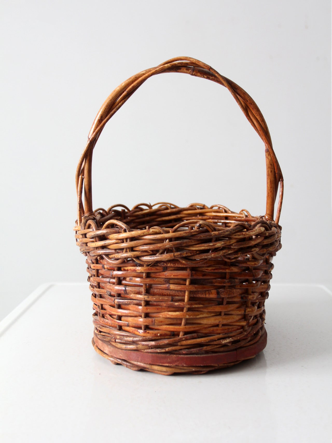 vintage wicker handle basket