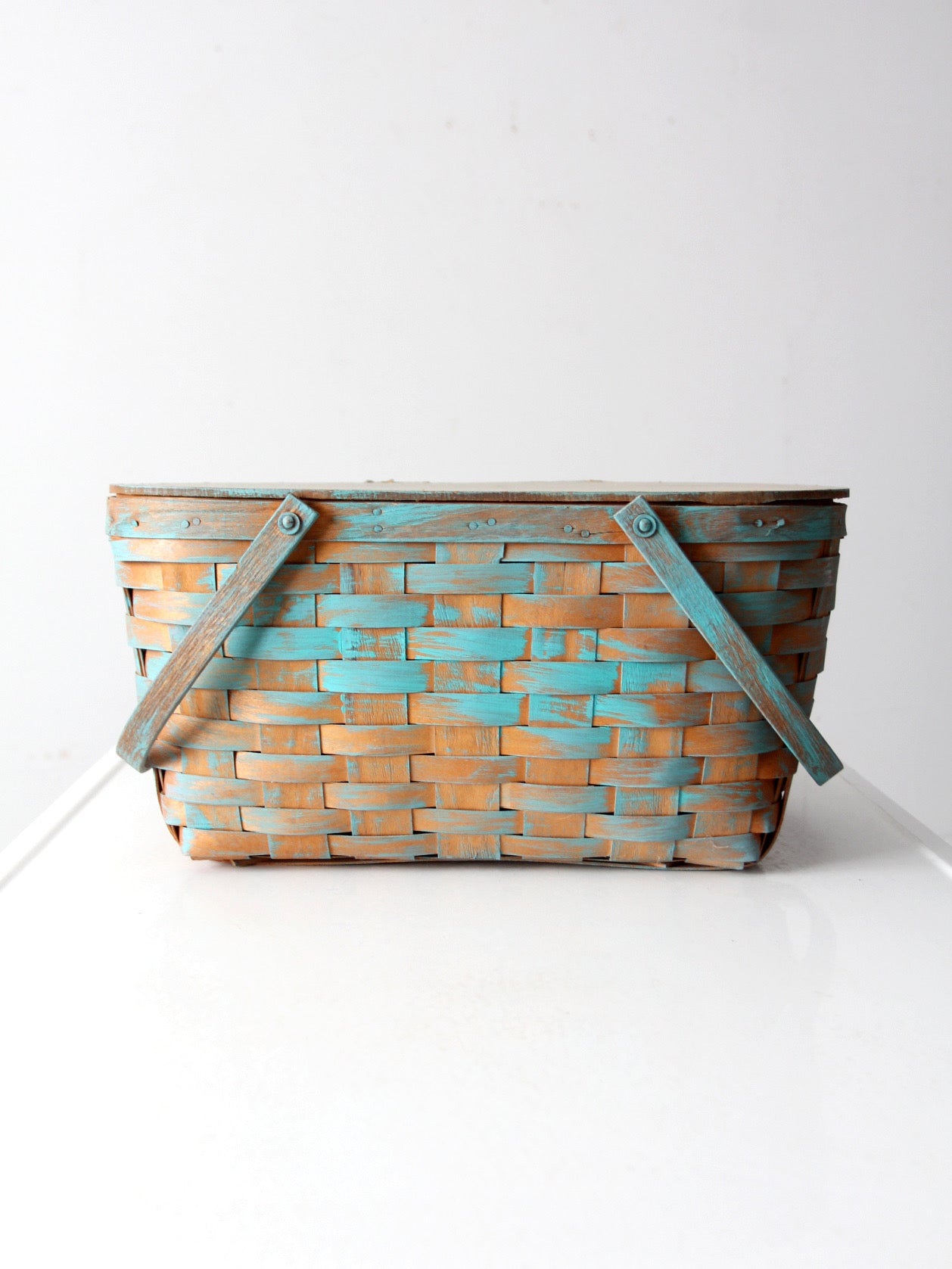 vintage splint weave picnic basket