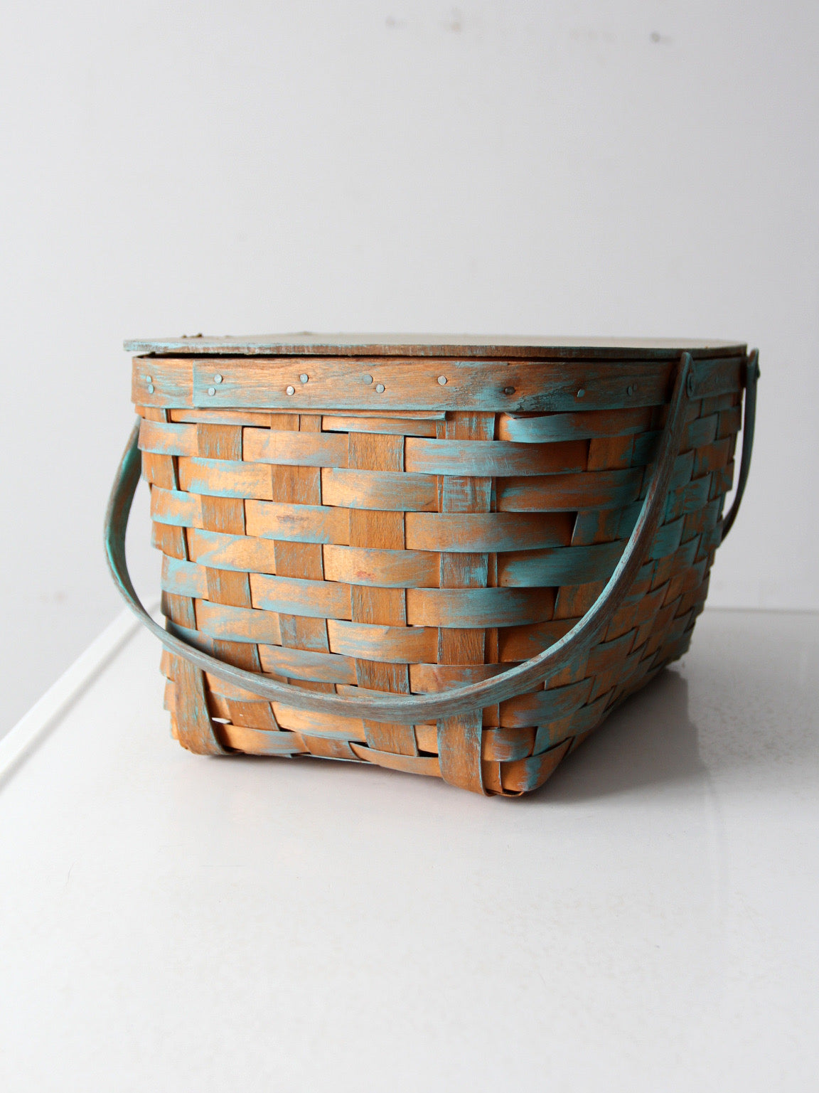 vintage splint weave picnic basket