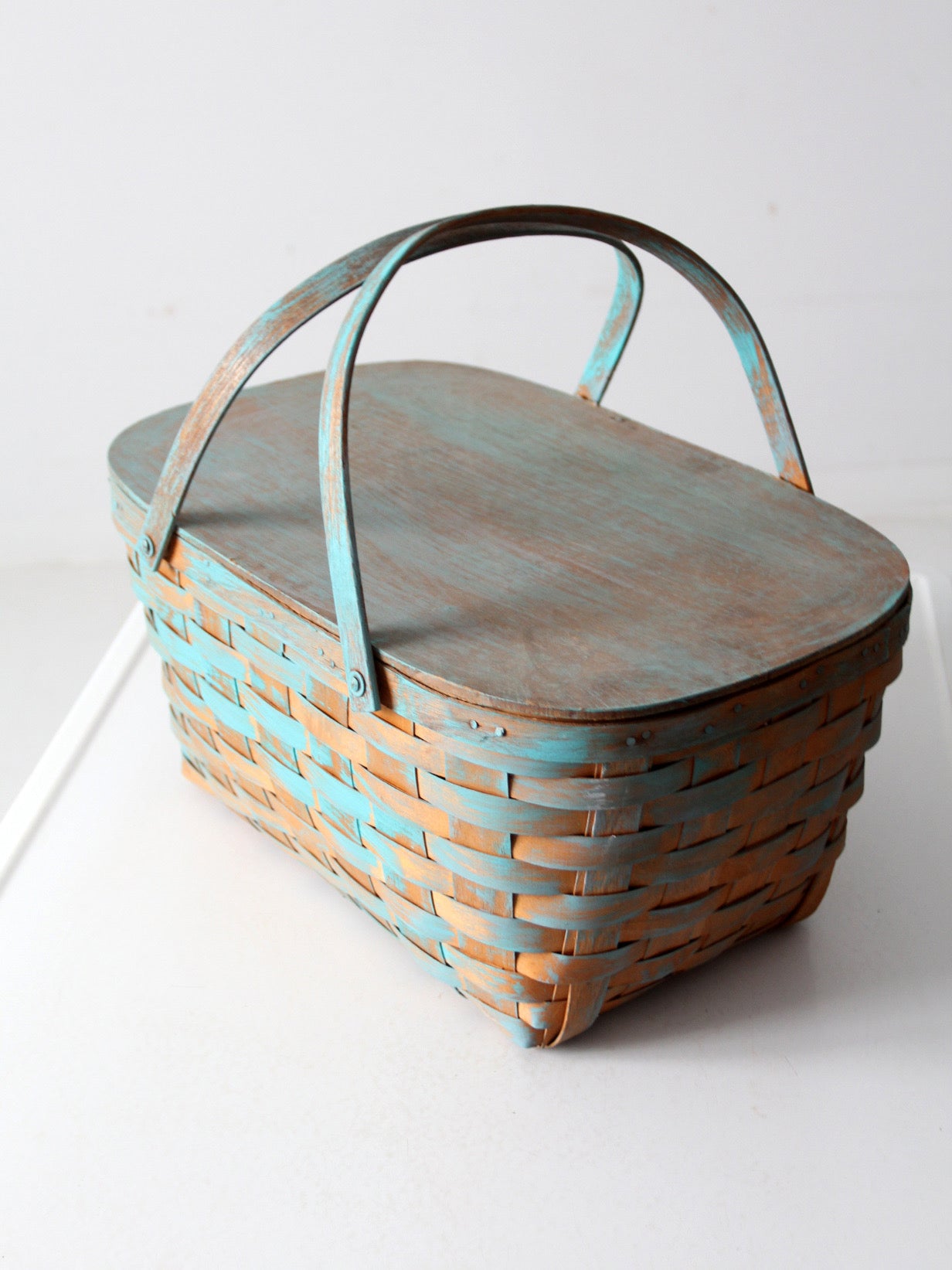 vintage splint weave picnic basket