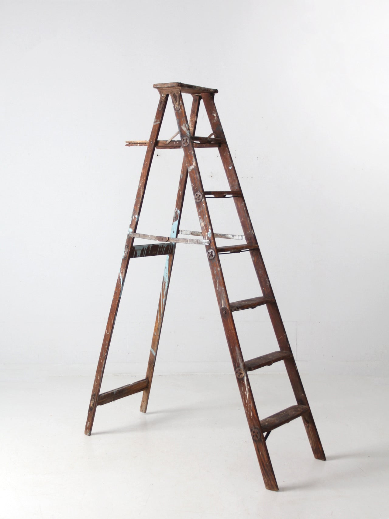 vintage wooden painter's ladder 6.5ft