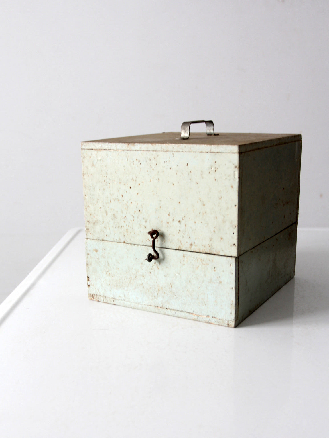 vintage Apex No 2 dart set with storage box