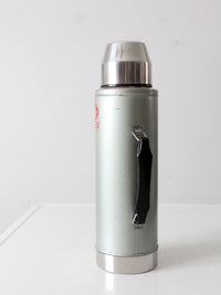 vintage Uno Vac thermos