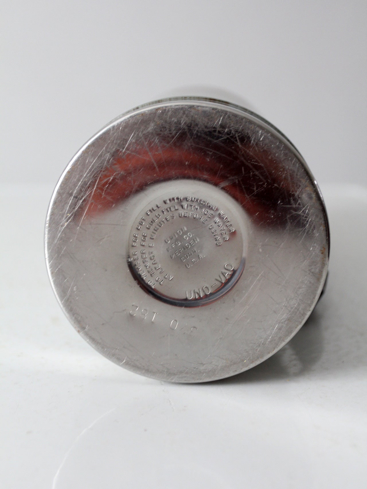 vintage Uno Vac thermos