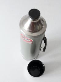 vintage Uno Vac thermos