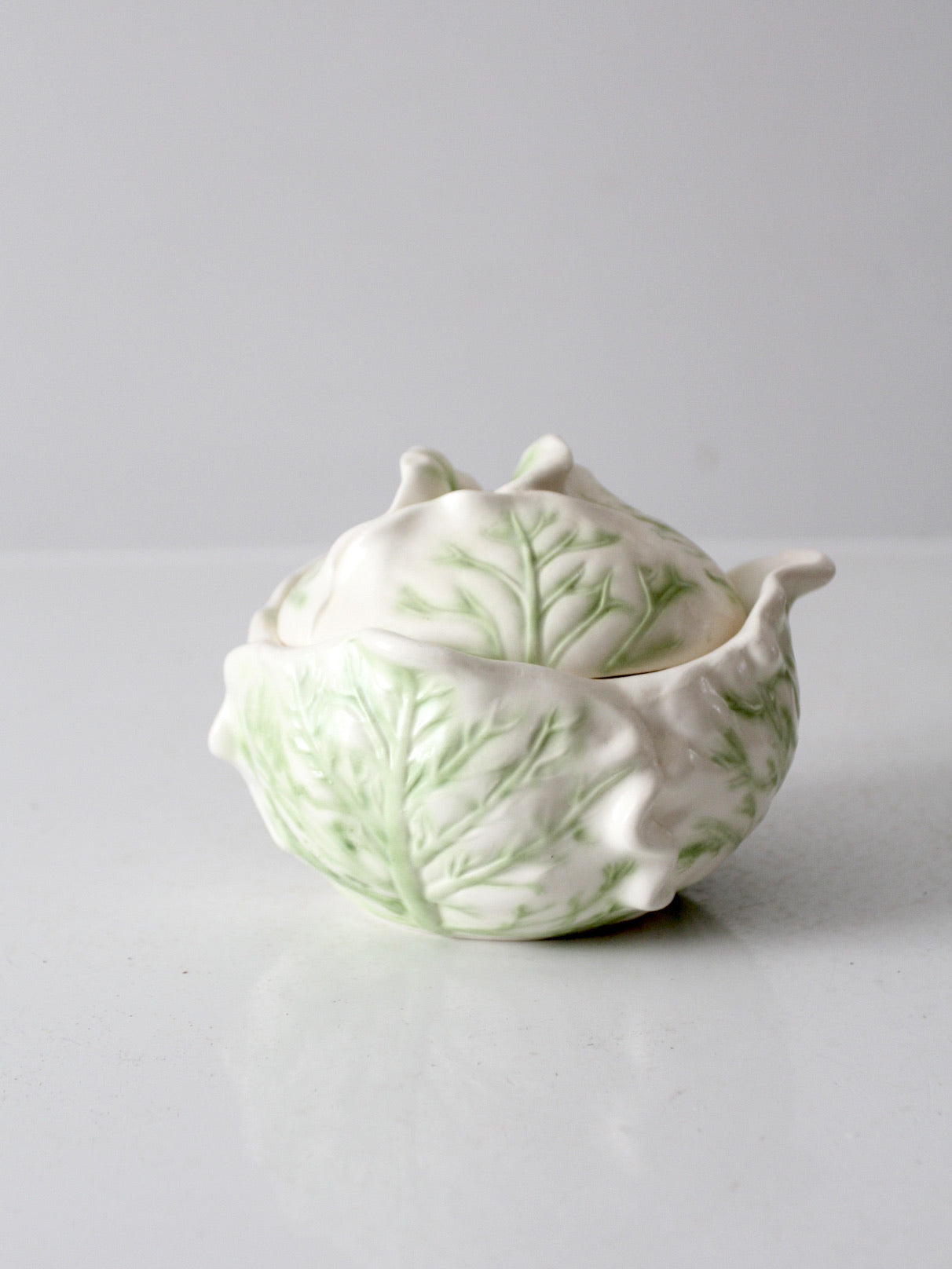 vintage Holland Mold cabbage bowl with lid