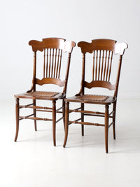 antique American Victorian spindle back chairs pair