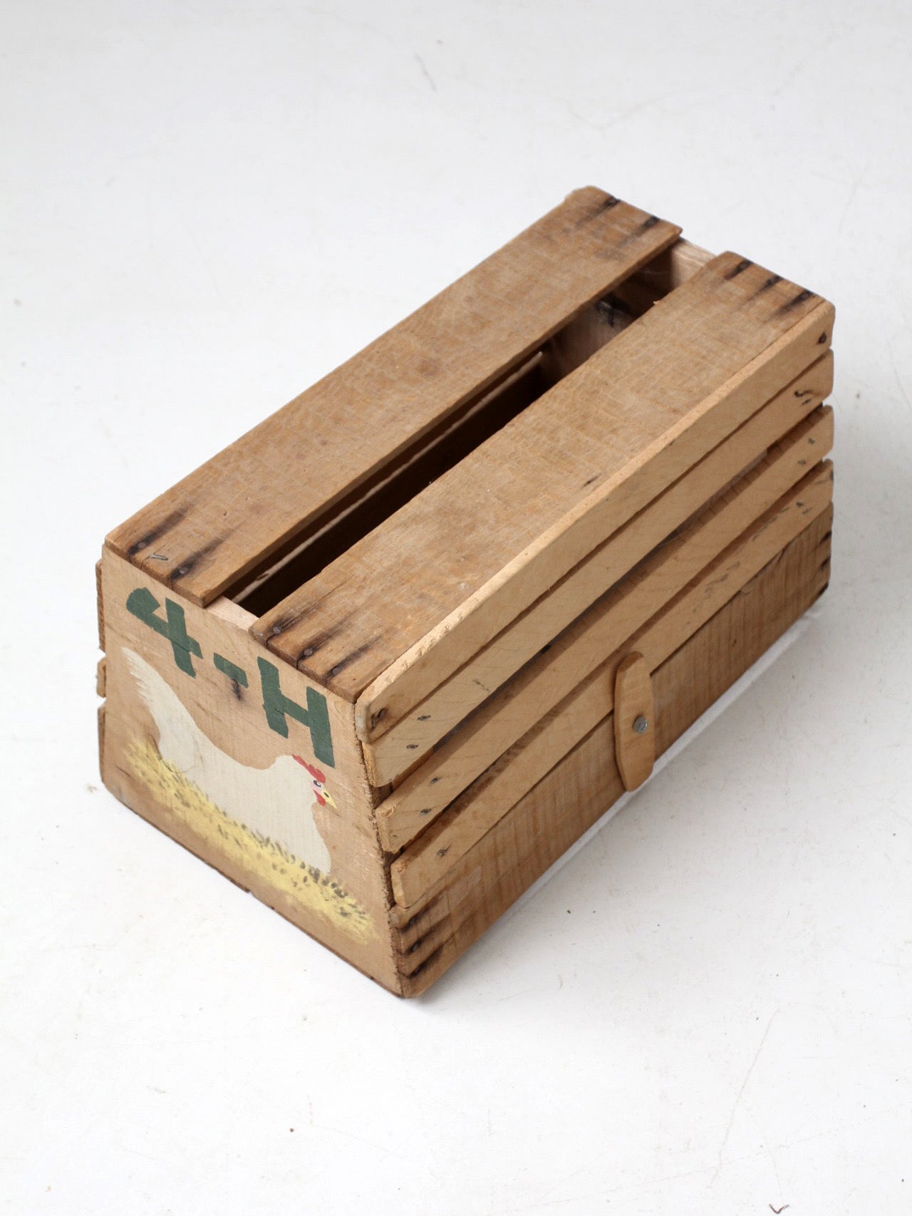 vintage handmade 4-H chicken carrier crate