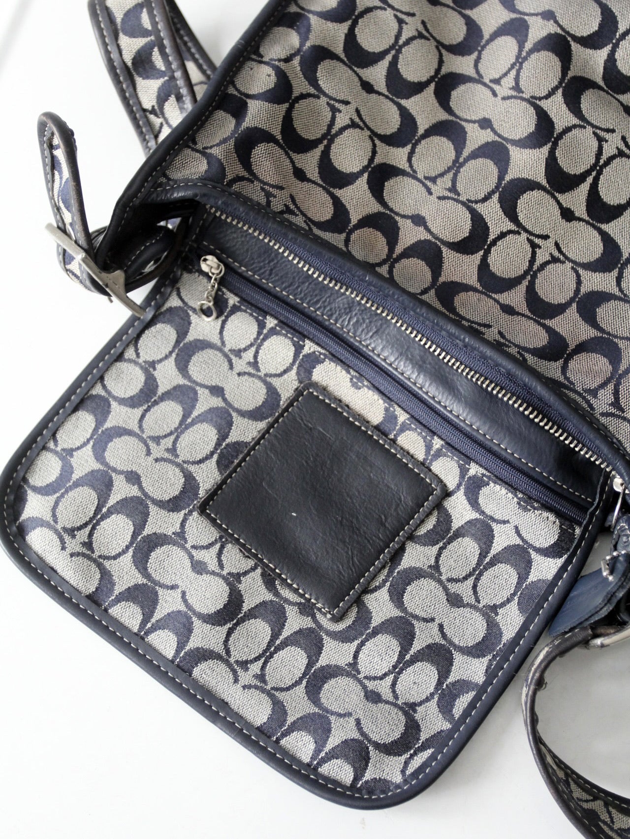 vintage Coach Signature C monogram  crossbody bag