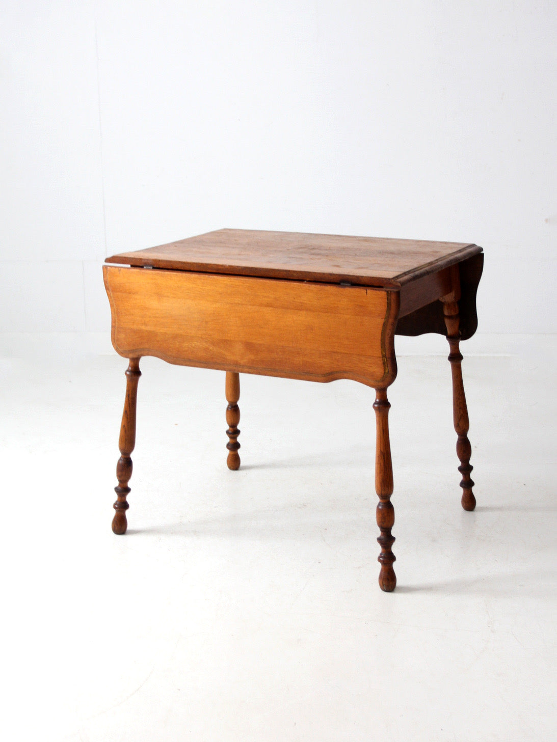 antique oak table with turned legs
