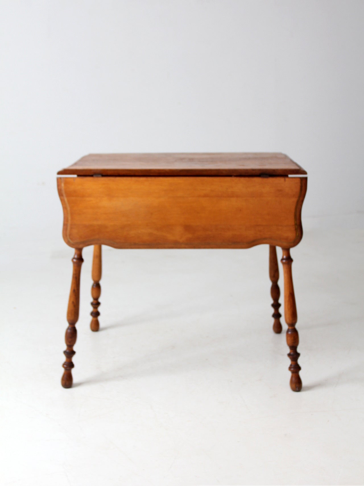 antique oak table with turned legs