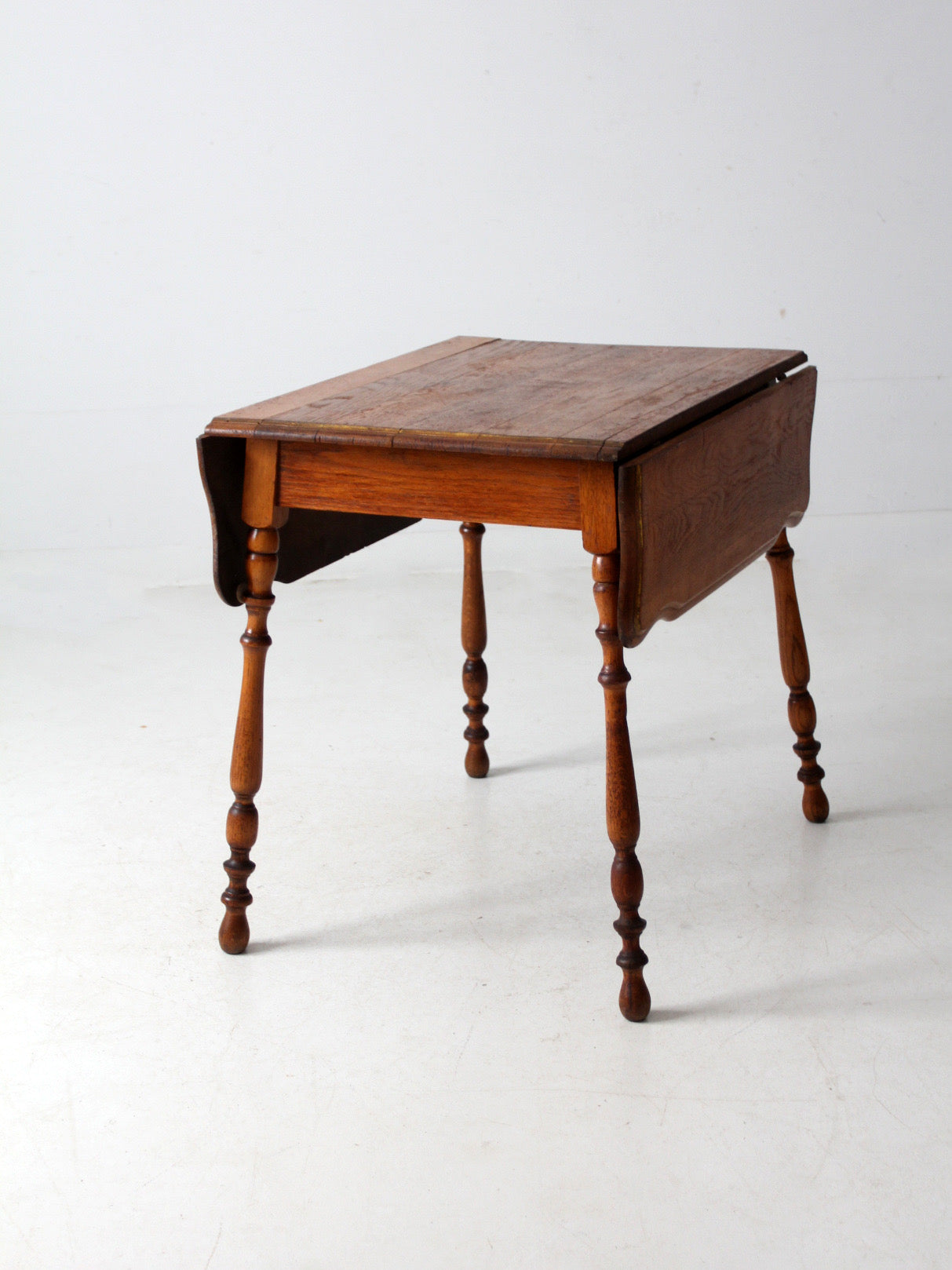 antique oak table with turned legs