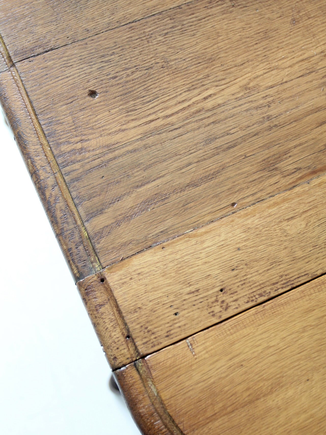 antique oak table with turned legs