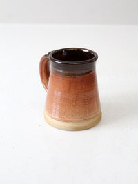 vintage Bear Paw Pottery mug