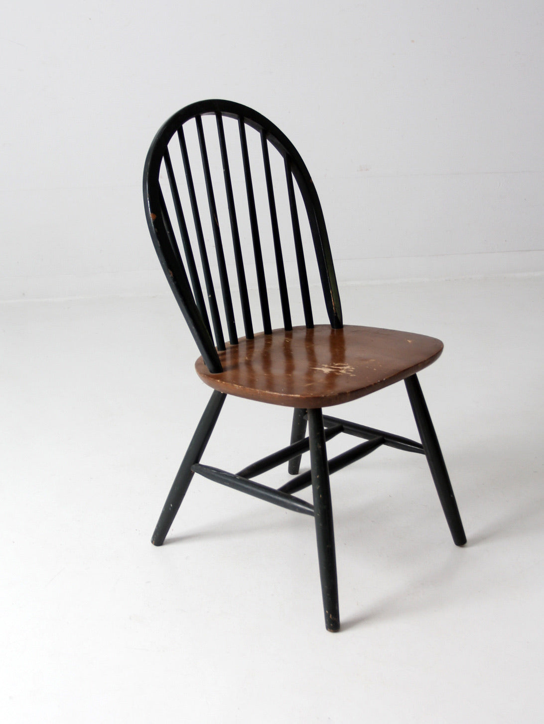 vintage farmhouse dining chair