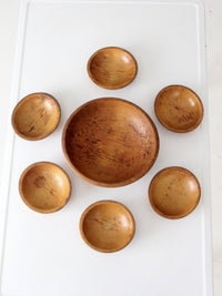 mid-century Munising salad bowl set of 7