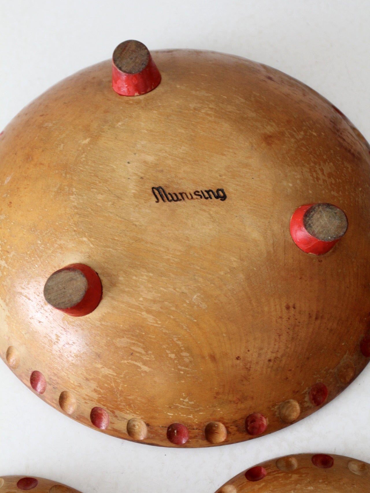 mid-century Munising salad bowl set of 7