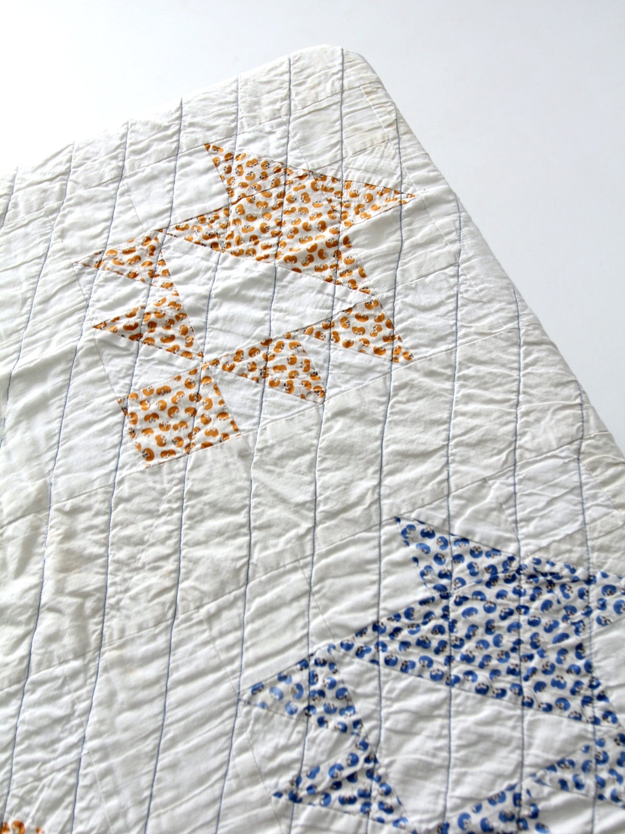 vintage hand stitched quilt 61 x 43