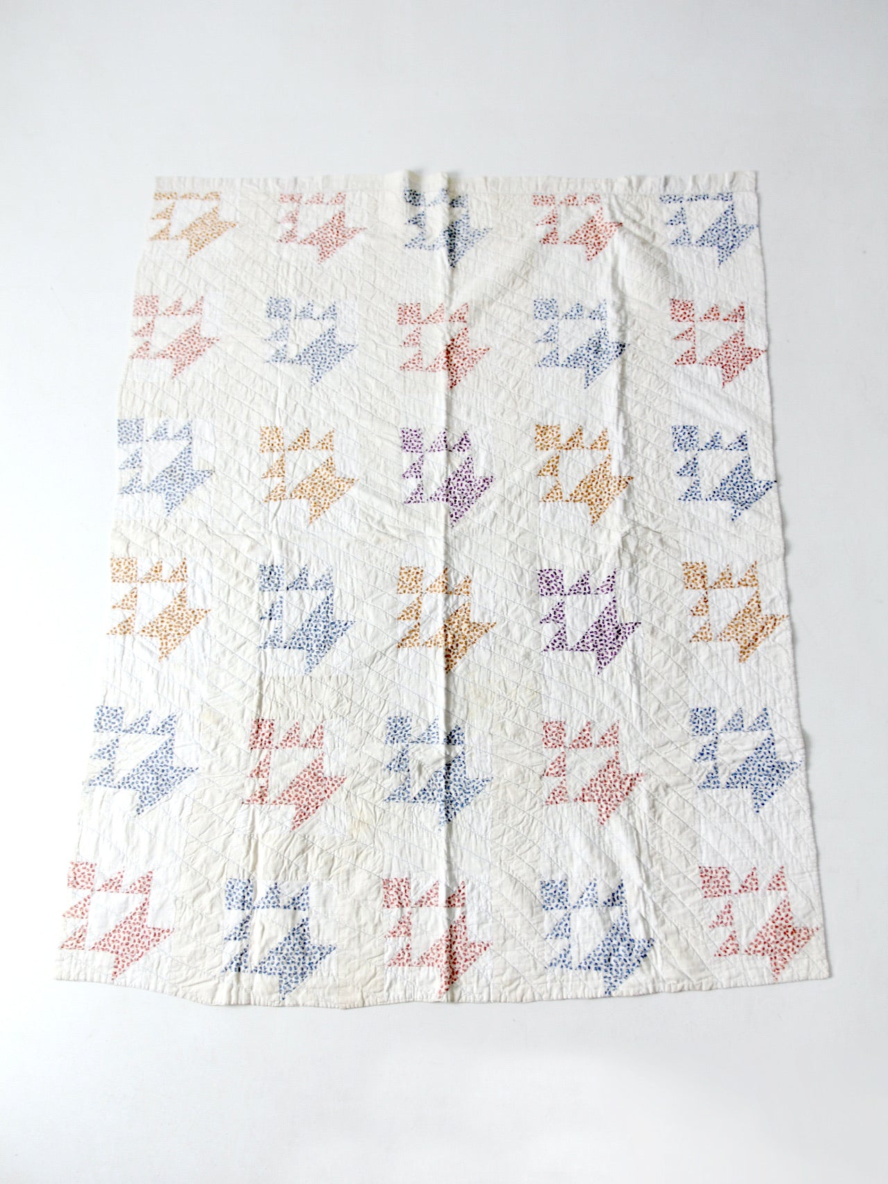 vintage hand stitched quilt 61 x 43