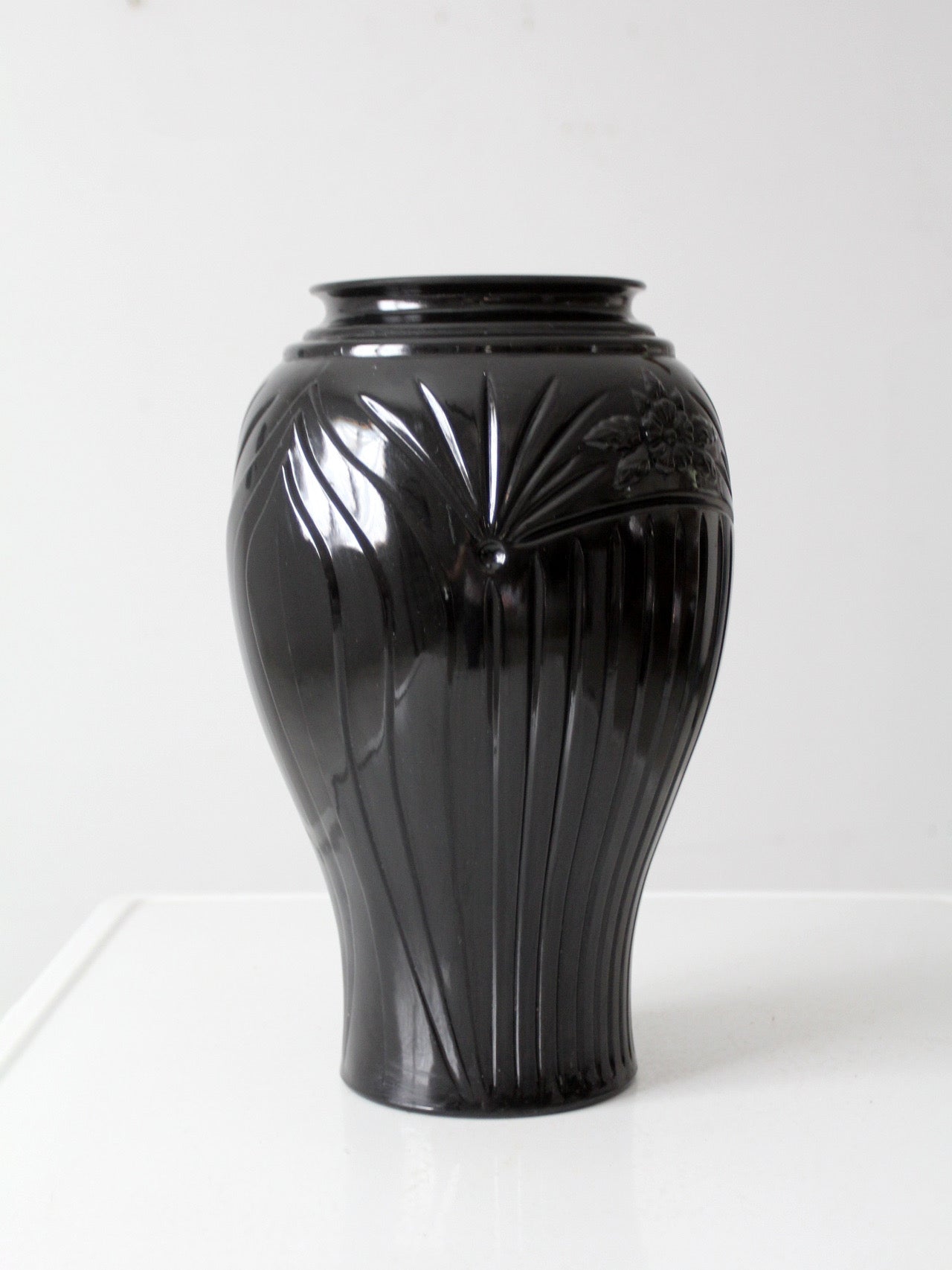 vintage Anchor Hocking black glass vase