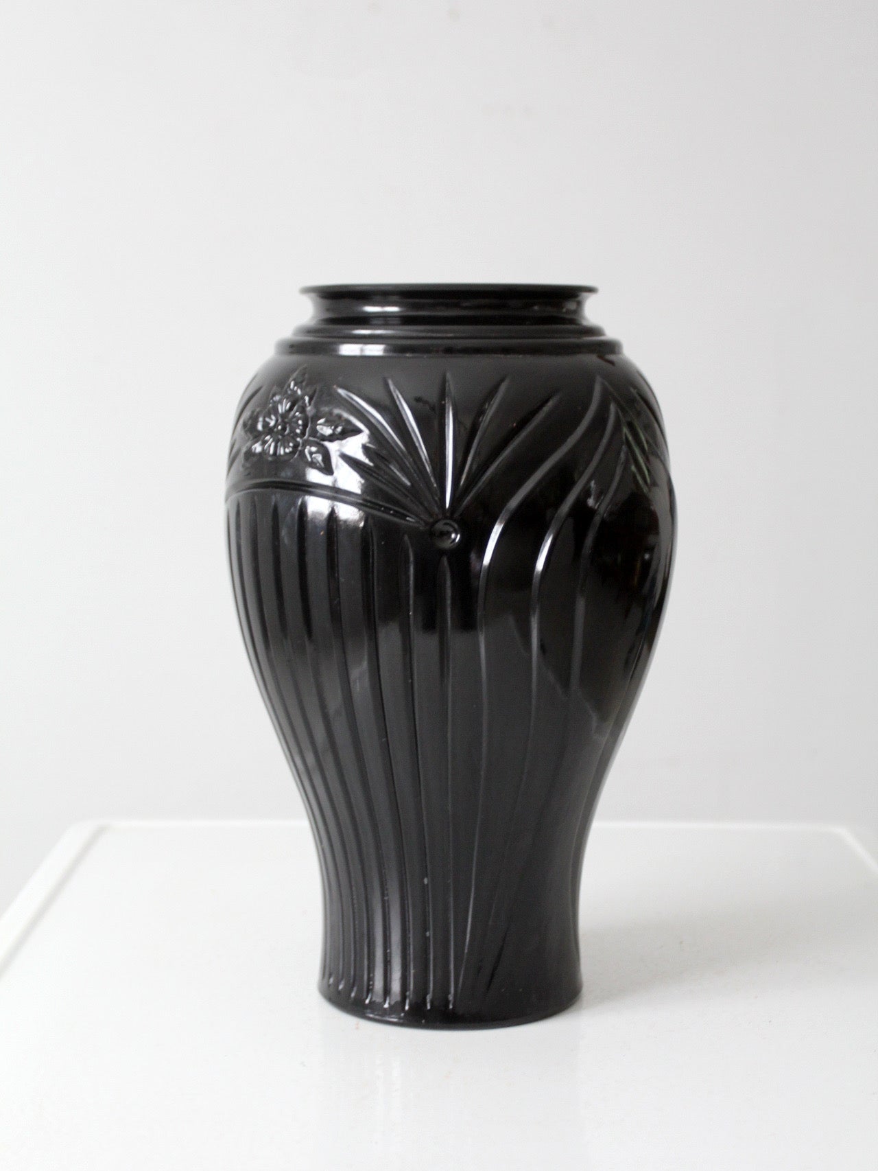 vintage Anchor Hocking black glass vase