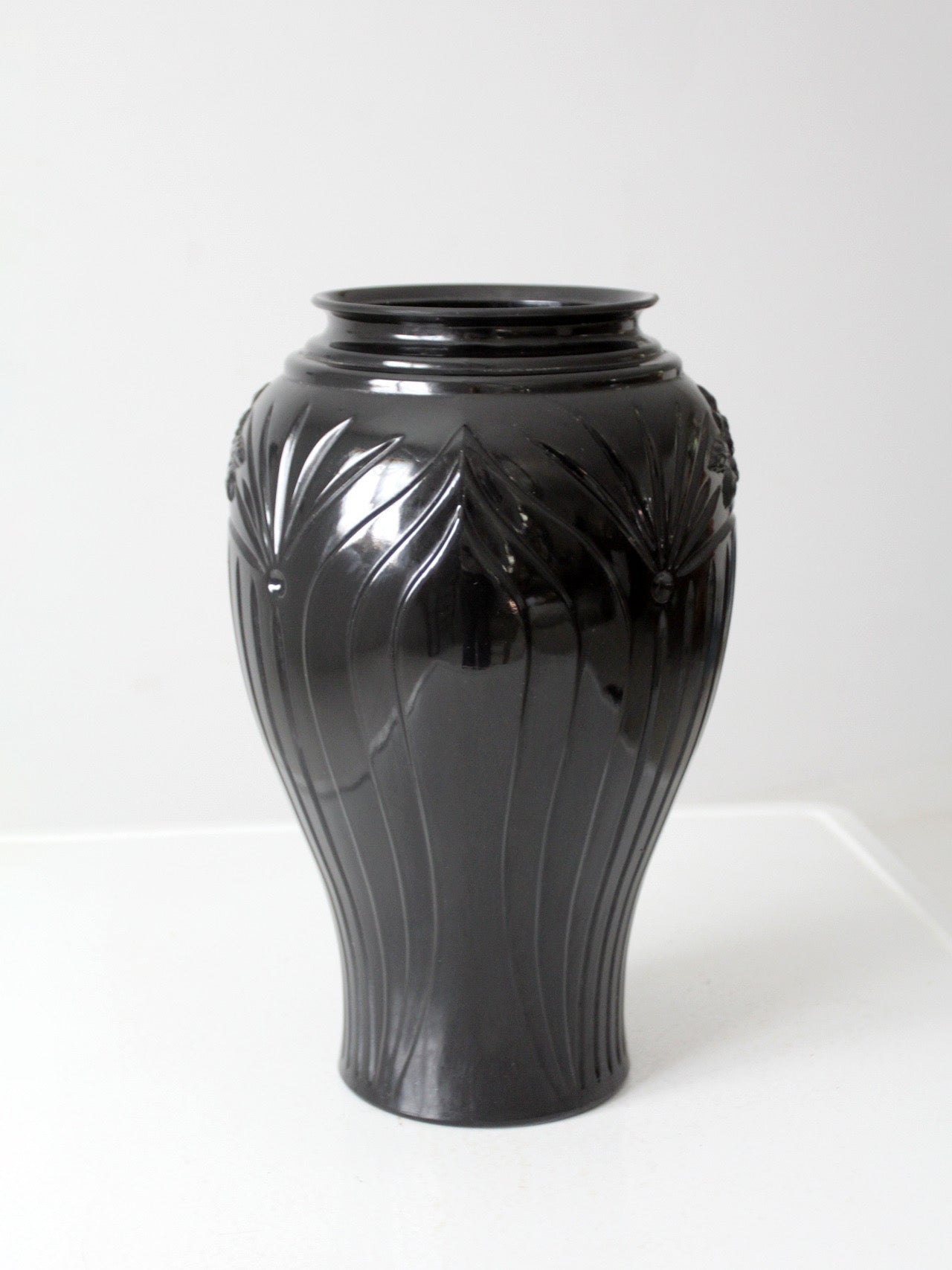 vintage Anchor Hocking black glass vase