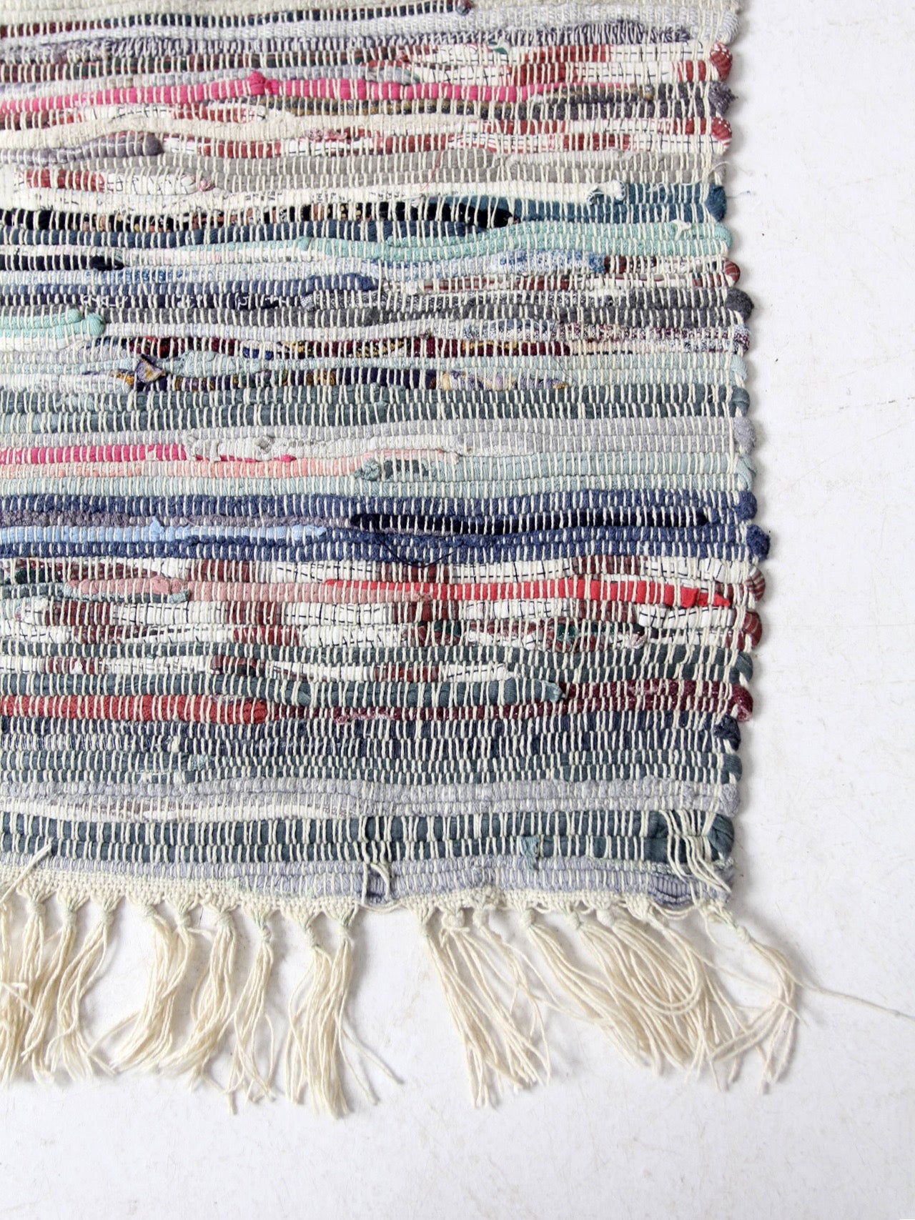 vintage farmhouse rag rug