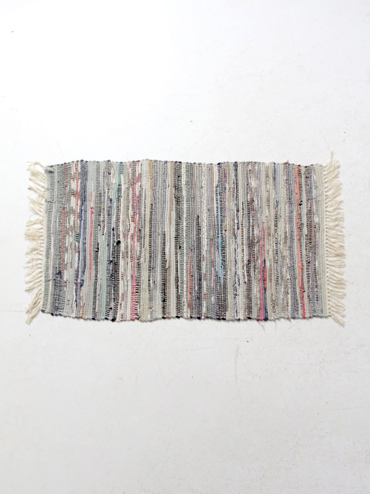 vintage farmhouse rag rug