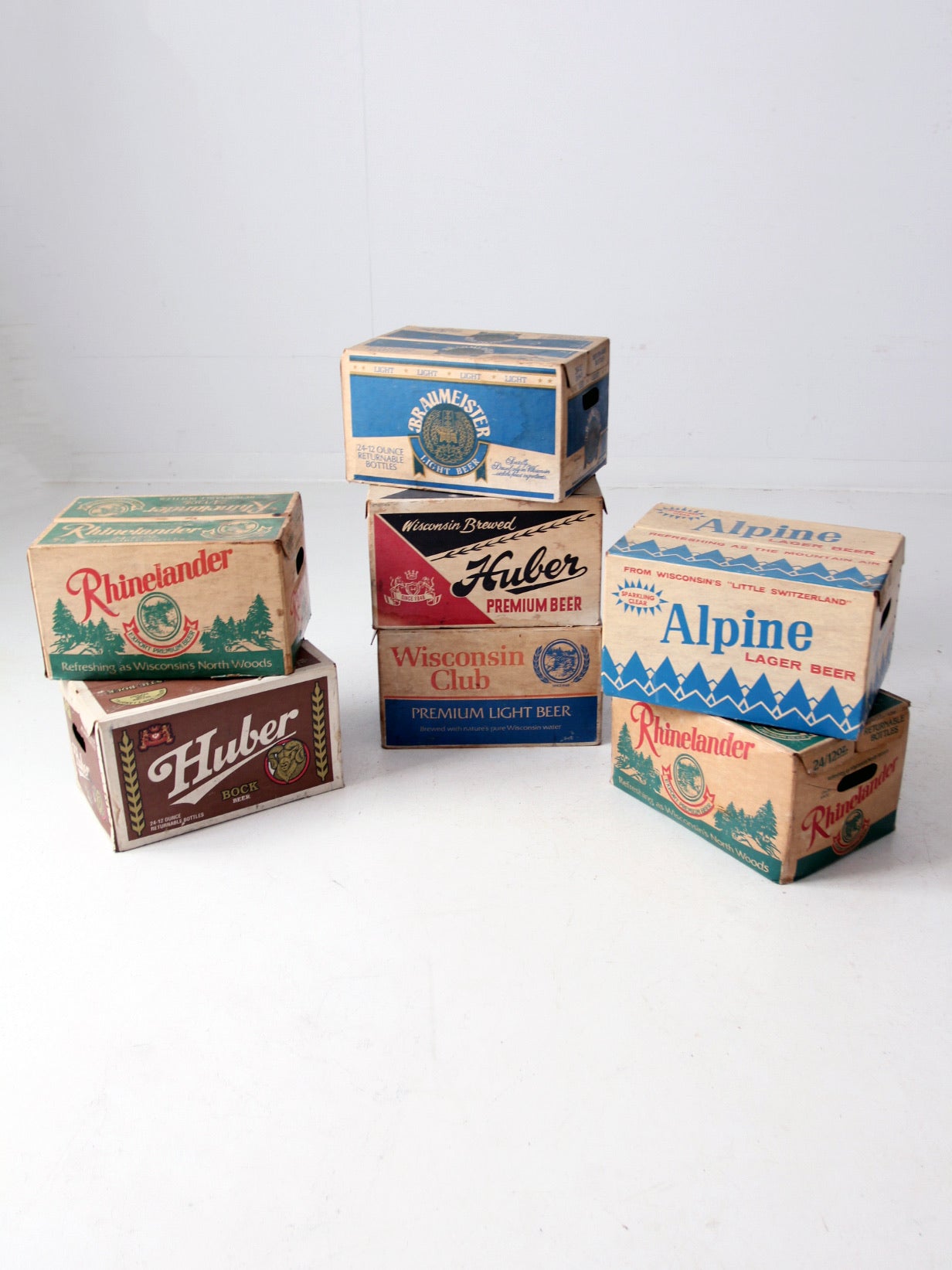vintage Wisconsin beer collection of 7