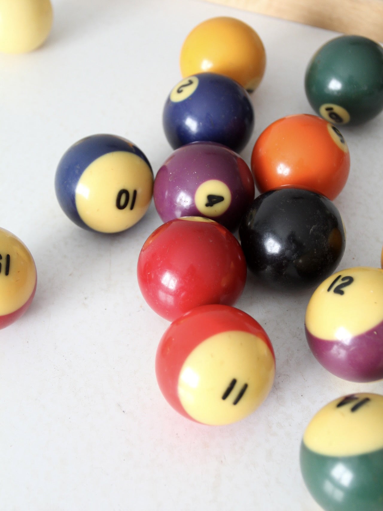 vintage billiard balls set